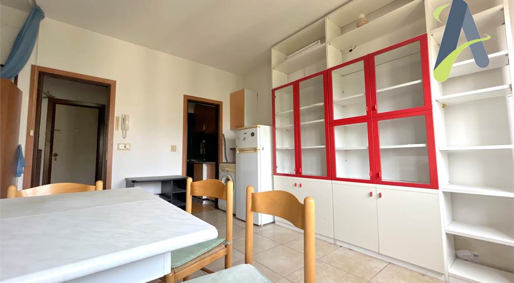 CUCINA E SOGGIORNO